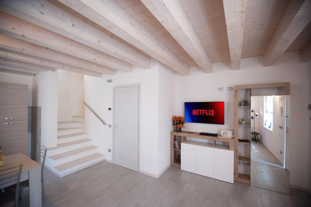 Casa Gemma - Big Family House With Free Parking Apartment San Giovanni Lupatoto Exterior foto