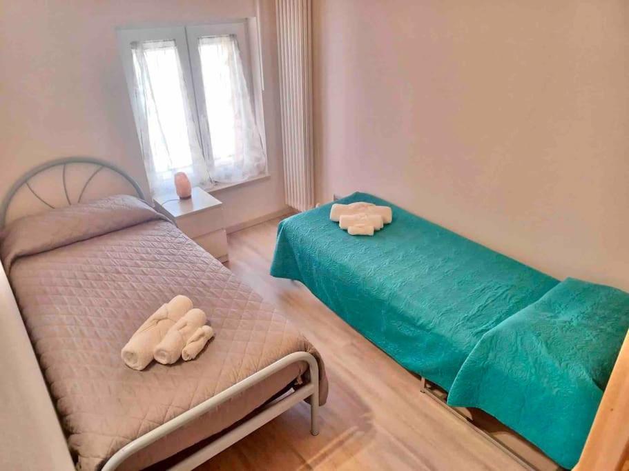 Casa Gemma - Big Family House With Free Parking Apartment San Giovanni Lupatoto Exterior foto
